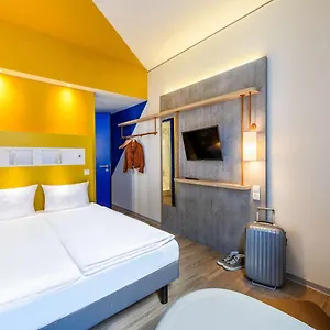 ** Hotel Ibis Budget Center Germania