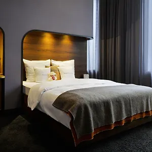 **** Hotel 25hours Hafencity Germania